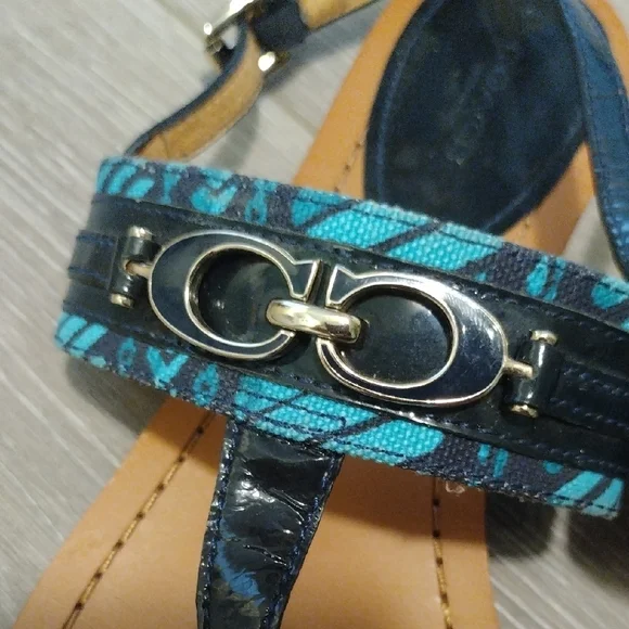 Coach Sandals - Picture 4 of 17